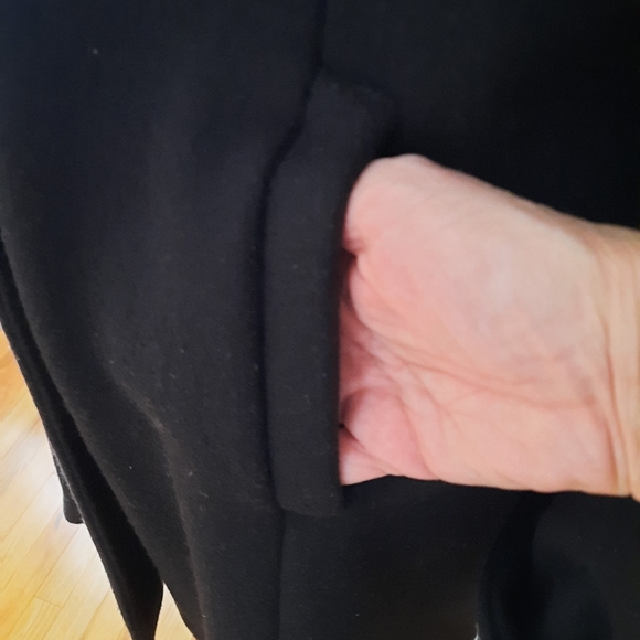 Vintage black wool coat - Picture 7 of 15